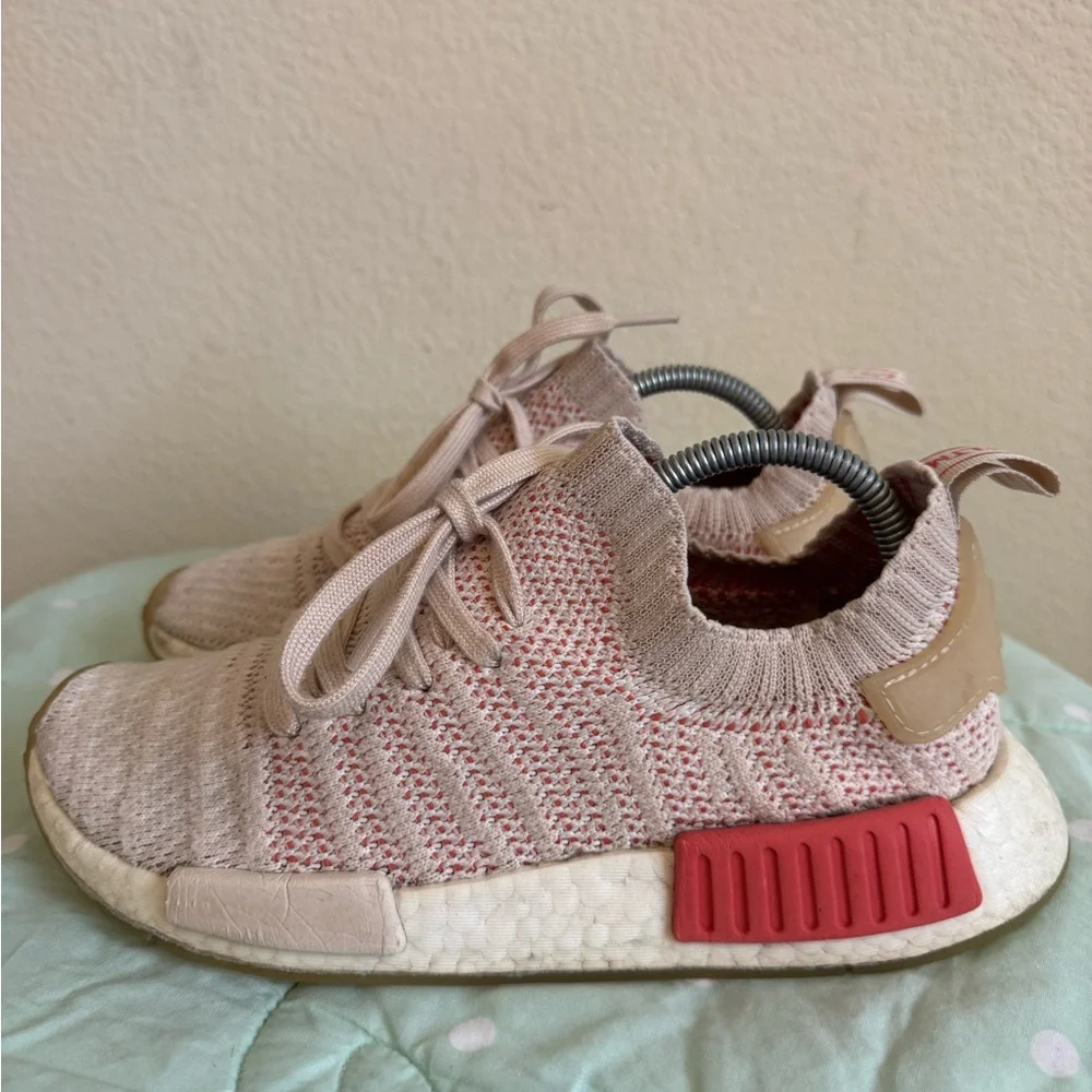Adidas NMD_R1 STLT Primeknit 'Linen' CQ2030 Women’s Size 6.5